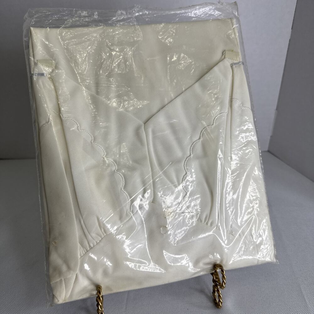 Vintage 1950s 1960s Strainless White Nylon Full Slip 32 Short NOS USA